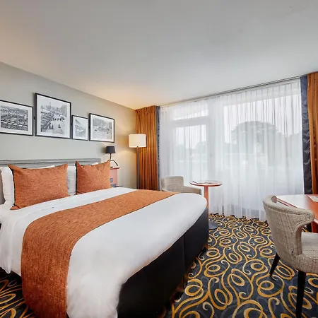 Hotel Carlton Square