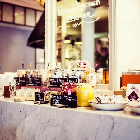 Carlton Square Haarlem