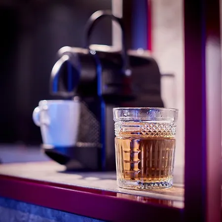 Hotell Carlton Square 4*