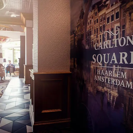 Carlton Square Hotel