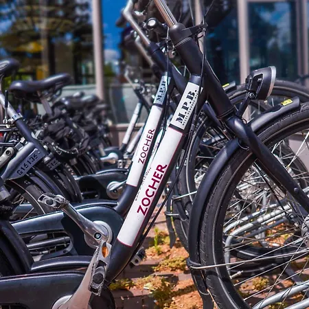 Hotel Carlton Square 4*