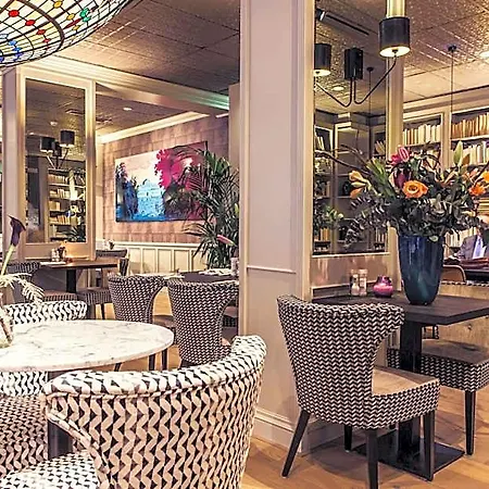 Carlton Square Haarlem