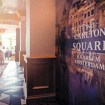 Carlton Square 4*