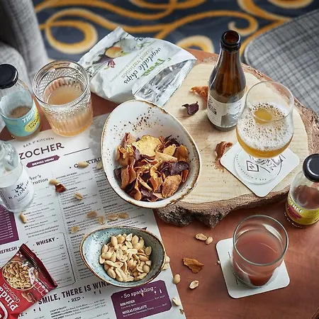 Hotel Carlton Square 4*