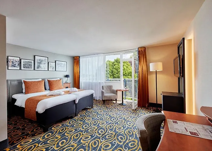 カールトン スクエア ホテル