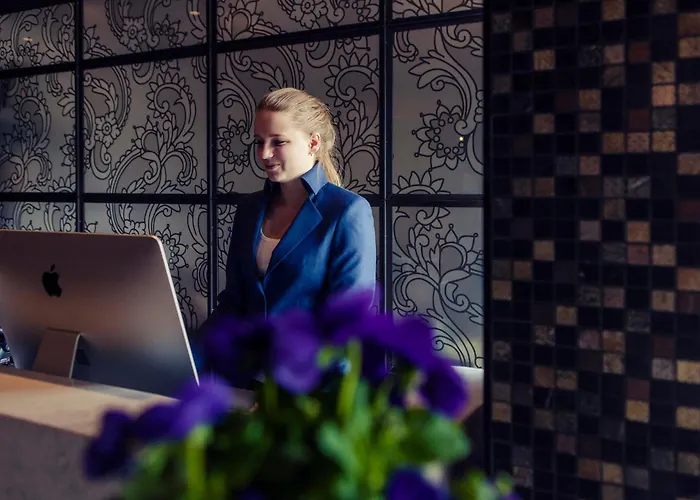 カールトン スクエア