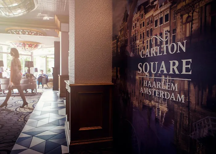 Carlton Square Hotel